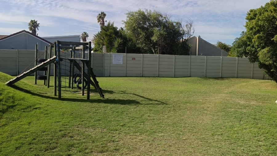 To Let 2 Bedroom Property for Rent in Milnerton Central Western Cape